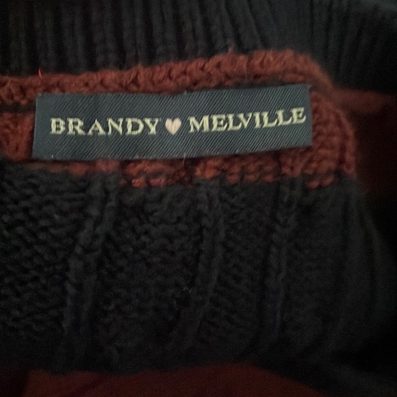 Brandy v neck knit - Picture 2 of 2